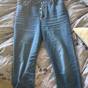 Levi's High Rise Ribcage straight  Women's Jeans in Dark Blue Wash